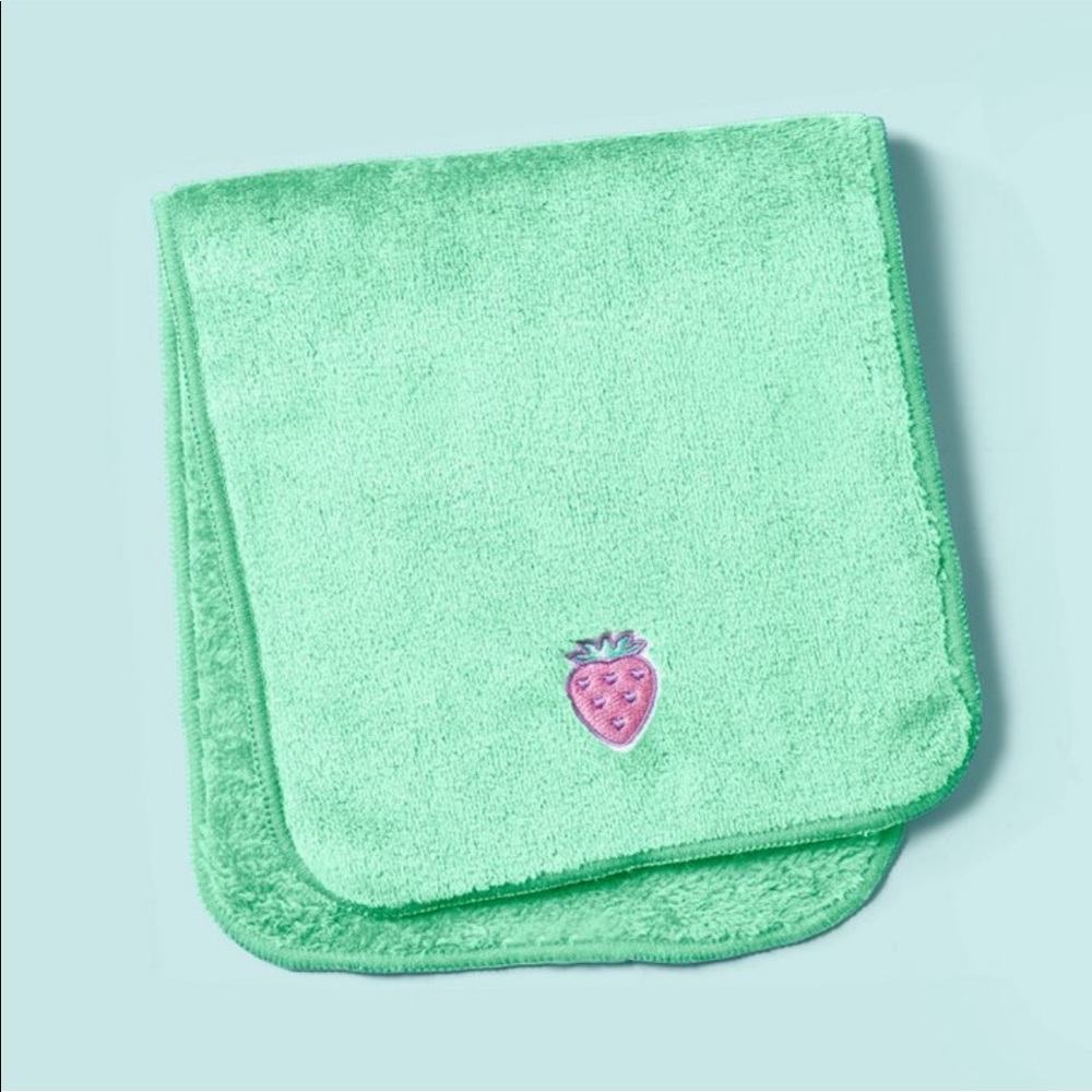 New Stoney Clover Lane x Target Light Green Reusable Makeup Remover Cloth